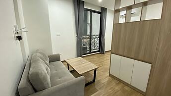 Era Apartment Lac Long Quan