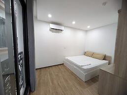 Era Apartment Lac Long Quan