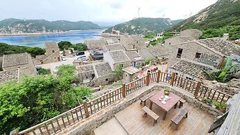 Pingtan Travel Notes Cat Head