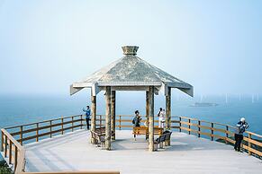 Pingtan Travel Notes Cat Head