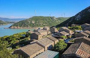 Pingtan Travel Notes Cat Head