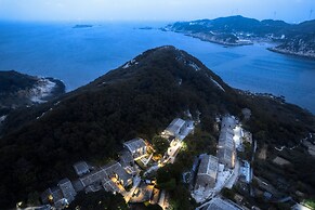 Pingtan Travel Notes Cat Head