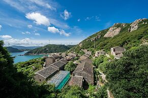 Pingtan Travel Notes Cat Head