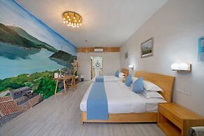 Pingtan Travel Notes Cat Head