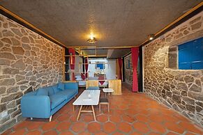 Pingtan Travel Notes Cat Head