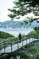 Pingtan Travel Notes Cat Head