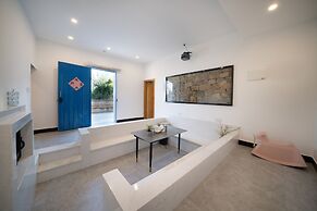 Pingtan Travel Notes Cat Head