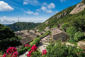 Pingtan Travel Notes Cat Head
