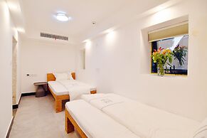 Pingtan Travel Notes Cat Head