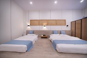 Pingtan Travel Notes Cat Head