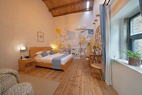 Pingtan Travel Notes Cat Head