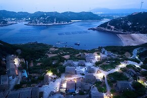 Pingtan Travel Notes Cat Head