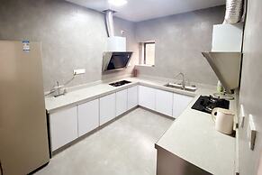 Pingtan Travel Notes Cat Head