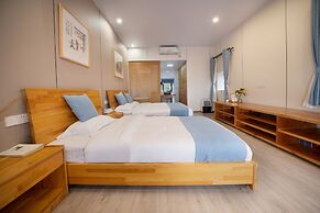 Pingtan Travel Notes Cat Head