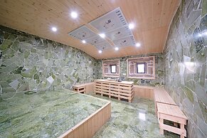 Pingtan Travel Notes Cat Head