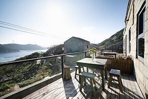 Pingtan Travel Notes Cat Head