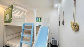 Pingtan Travel Notes Cat Head