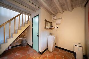 Pingtan Travel Notes Cat Head