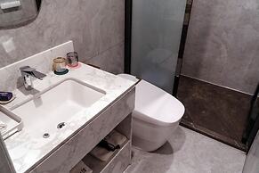 Pingtan Travel Notes Cat Head