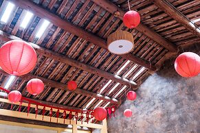 Pingtan Travel Notes Cat Head