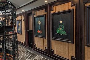 Indochine Grand Lan Ha Bay