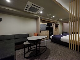 Premium Apart MONday KYOTO GOJO