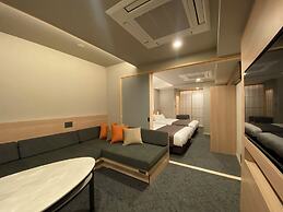 Premium Apart MONday KYOTO GOJO