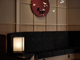 Premium Apart MONday KYOTO GOJO