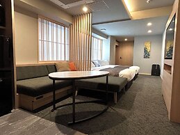 Premium Apart MONday KYOTO GOJO