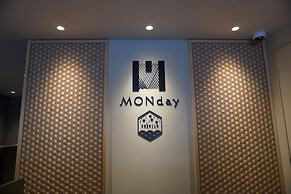 Premium Apart MONday KYOTO GOJO