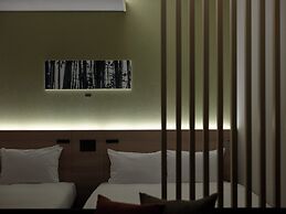 Premium Apart MONday KYOTO GOJO