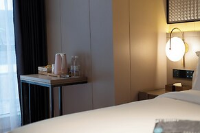 Lavande International Hotel Guangzhou TaiKoo Hui Square Shipaiqiao Met