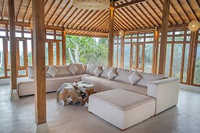 Sugih Villa Ceningan