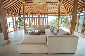 Sugih Villa Ceningan