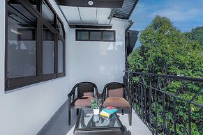 Pax Hotel Sunrise Inn