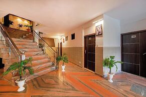 Pax Hotel Sunrise Inn