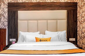 Pax Hotel Sunrise Inn