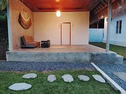 Queenara Local House