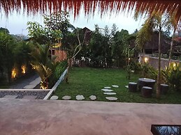 Queenara Local House