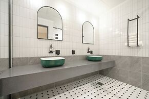 HOTEL GRAND PARIS