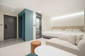 HOTEL GRAND PARIS