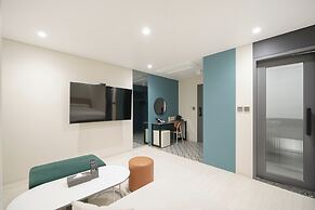 HOTEL GRAND PARIS