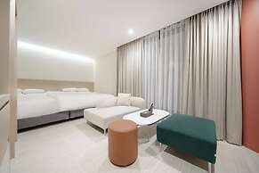 HOTEL GRAND PARIS