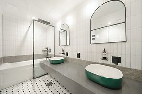 HOTEL GRAND PARIS
