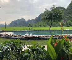 Tam Coc Windy Fields