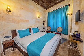 ARIEN CAVE SUITES