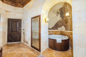 ARIEN CAVE SUITES