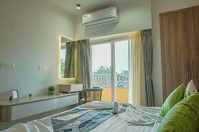 Alaya Stays Veera Marina 2BHK