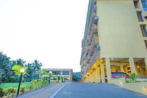 Alaya Stays Veera Marina 2BHK