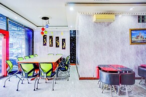 Hotel O Asyaffirah Near Masjid Raya Al Mashun SM Raja Medan